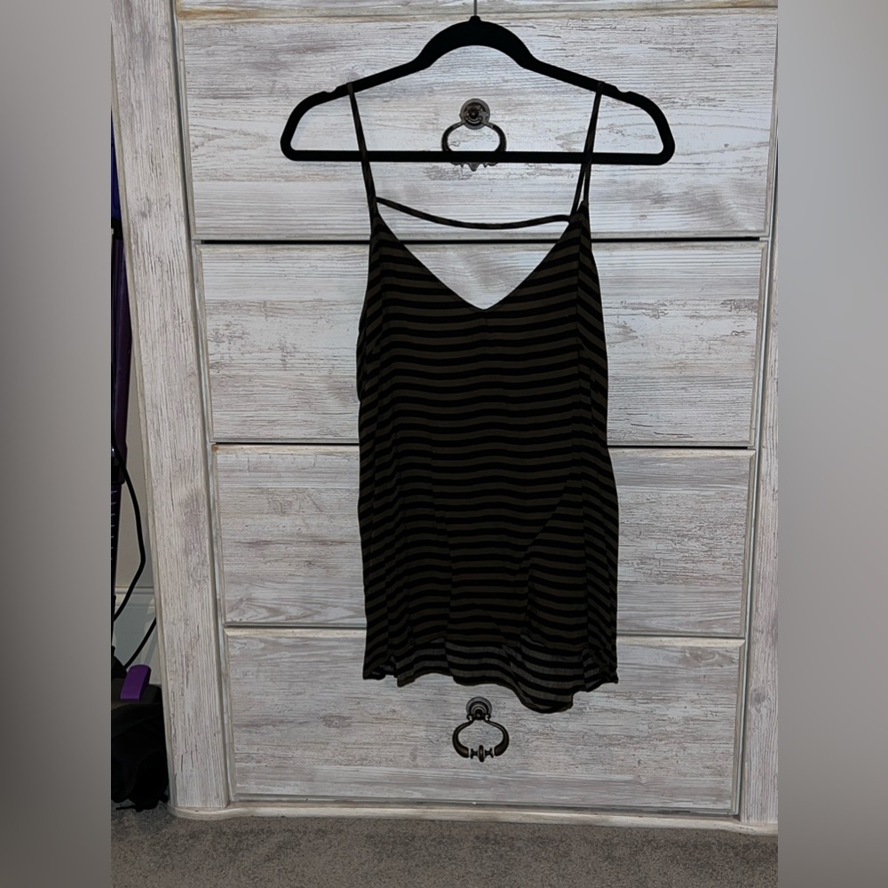 Old Navy top.